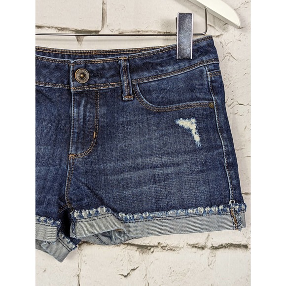 DL1961 Stella Distressed Denim Short in the Color Ripple Size 24 - Picture 2 of 7